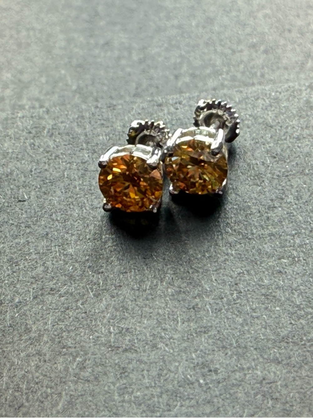 *NEW* 1.6CT Golden 6.0mm Moissanite studs w GRA